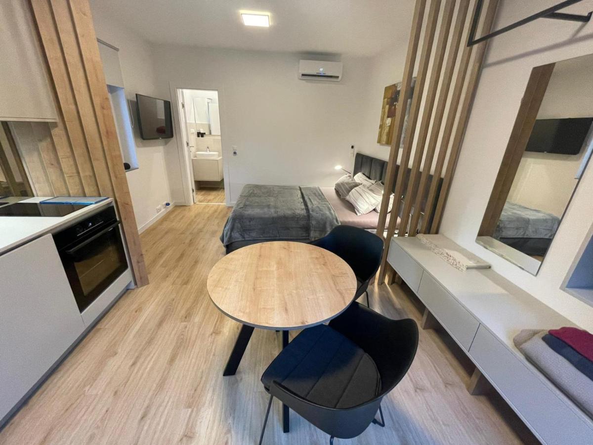 Artatore24 - Modern And Stylish Apartments مالي لوشينغْ المظهر الخارجي الصورة