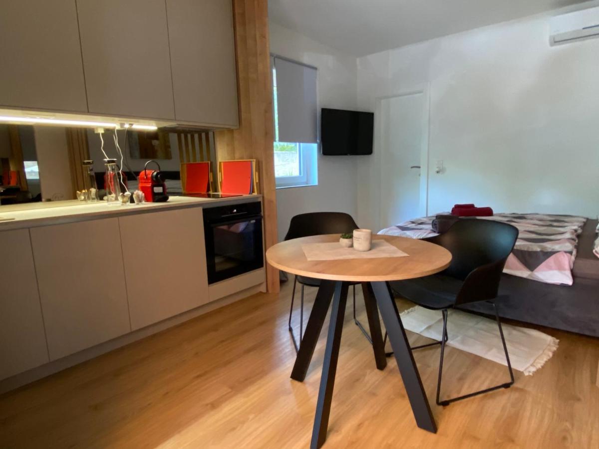 Artatore24 - Modern And Stylish Apartments مالي لوشينغْ المظهر الخارجي الصورة