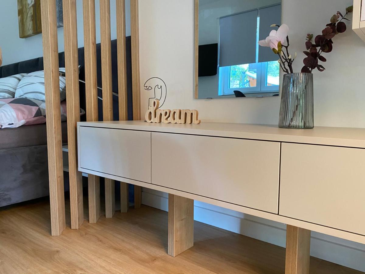 Artatore24 - Modern And Stylish Apartments مالي لوشينغْ المظهر الخارجي الصورة